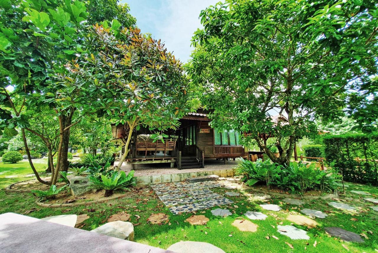 Ban Suansin Hotel Phang Nga Eksteriør billede